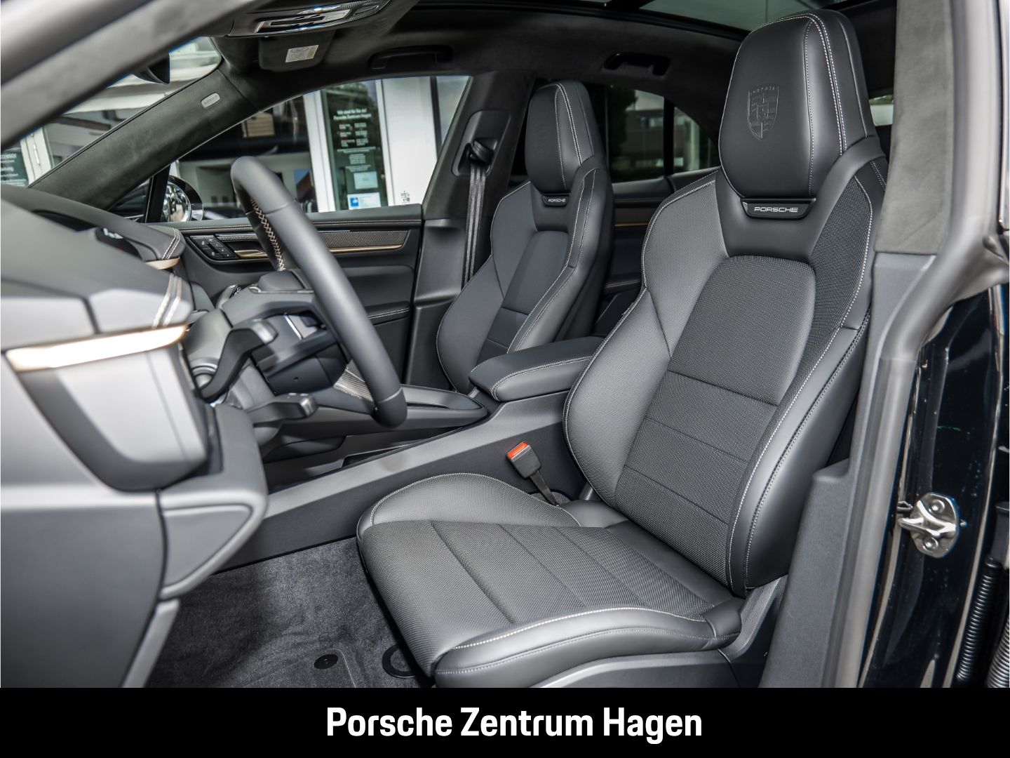 Porsche Macan Turbo BOSE Luftfederung LED-Matrix