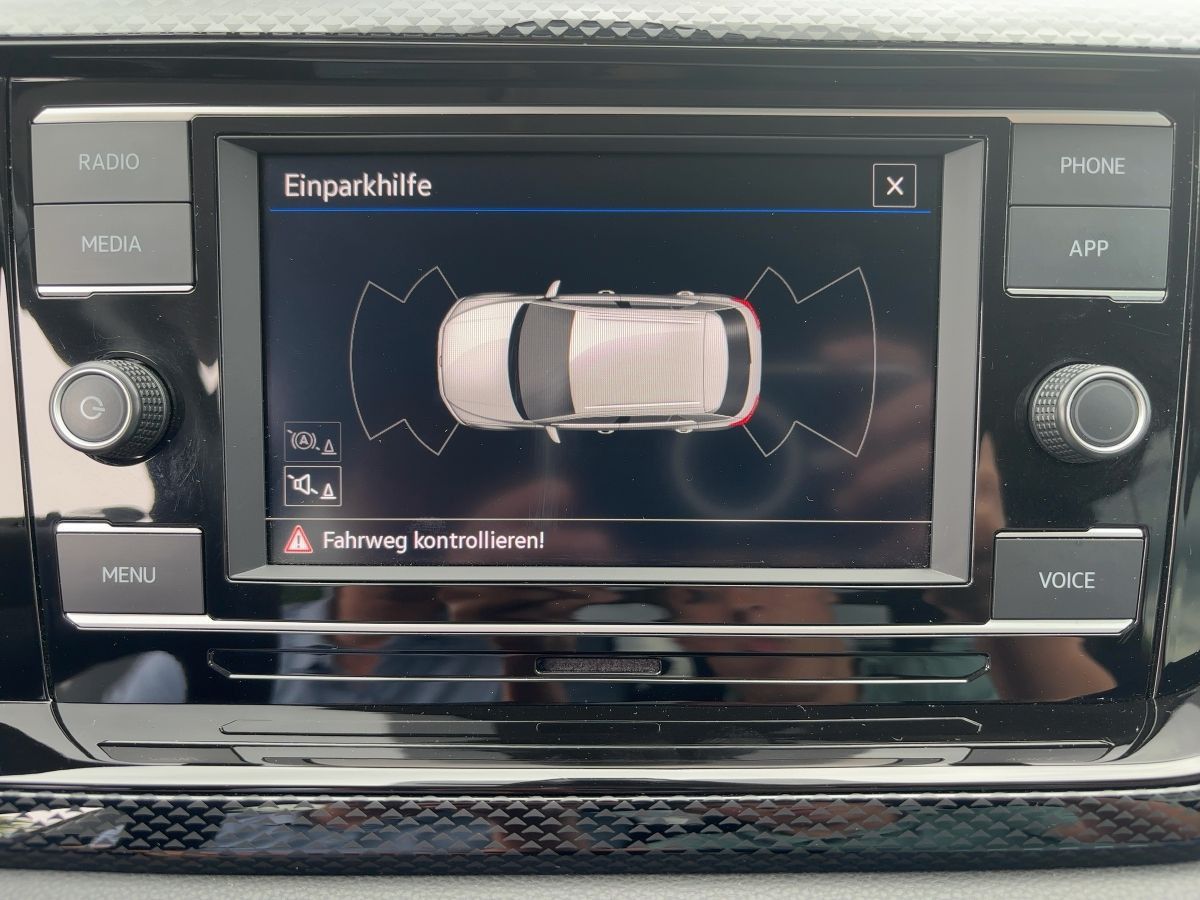 Volkswagen Taigo Life 1.0 TSI - Samsaru's Car Outlet