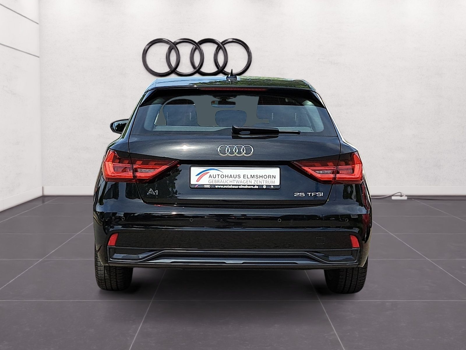 Audi A1 Sportback advanced 25 TFSI S tronic - Samsaru's Car Outlet
