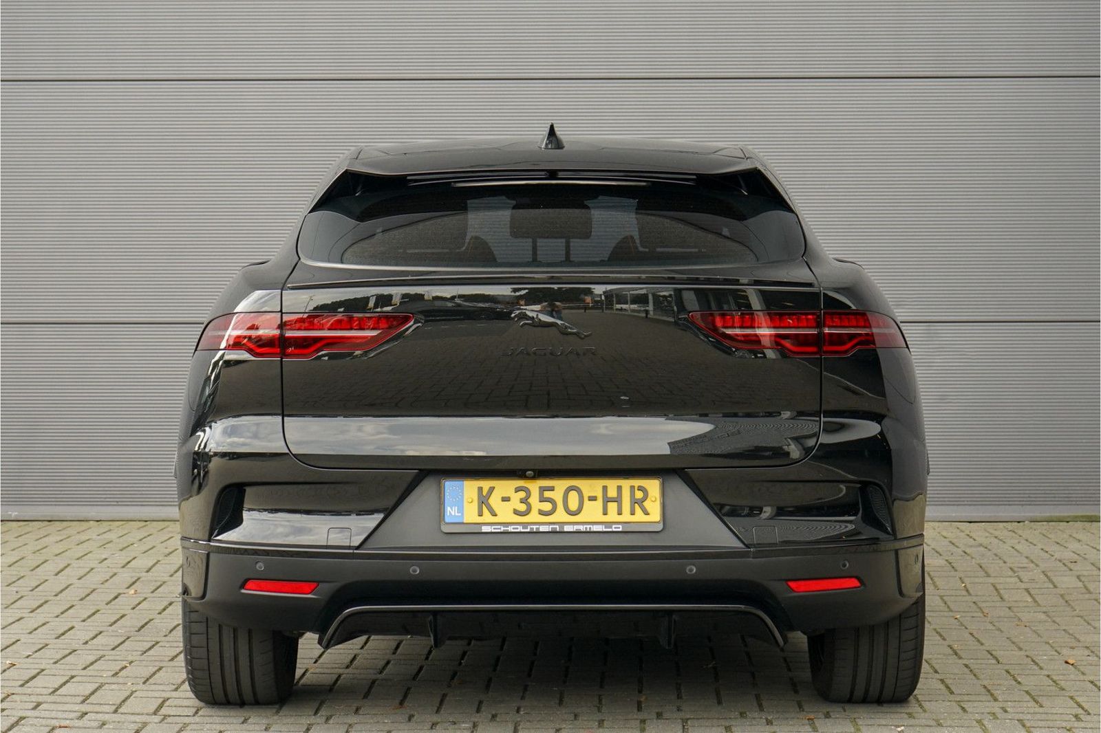 Jaguar I-Pace EV320 SE Business 90 kWh 3 Fase Laden Pan