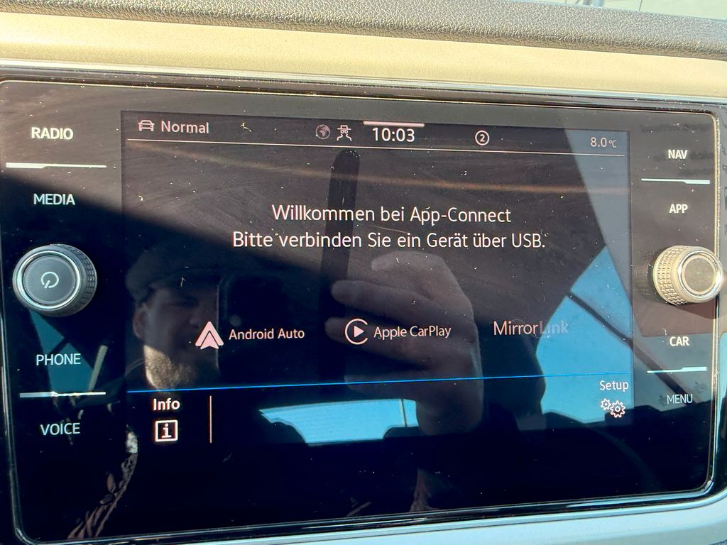 Volkswagen T-Roc Cabriolet Style 1.5 TSI DSG - Samsaru's Car Outlet