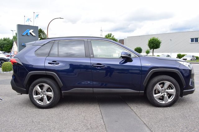 Toyota RAV 4 4x4 Team - Samsaru's Car Outlet