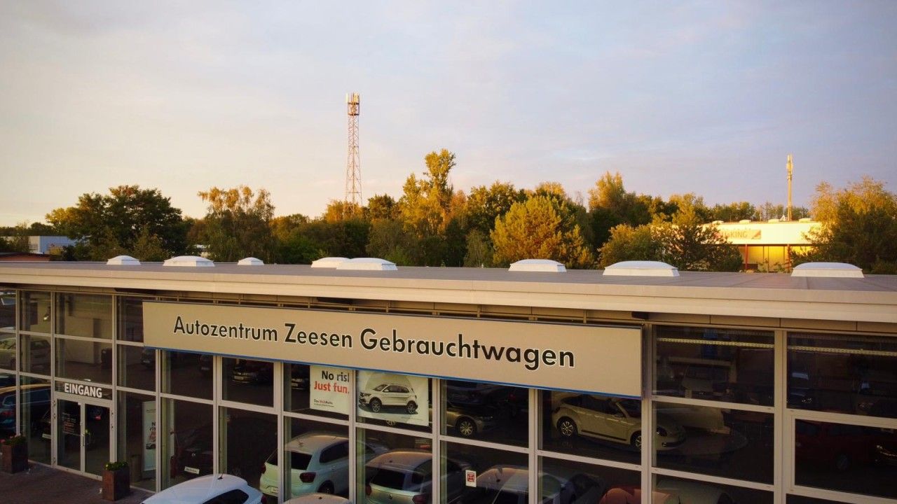 Volkswagen T-Roc Cabriolet 1.5 TSI Style - Samsaru's Car Outlet