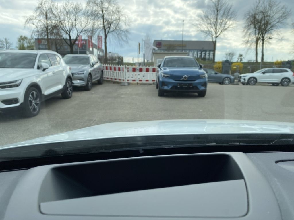 Volvo V60 R Design Plug-In Hybrid AWD T8 Twin Engine E