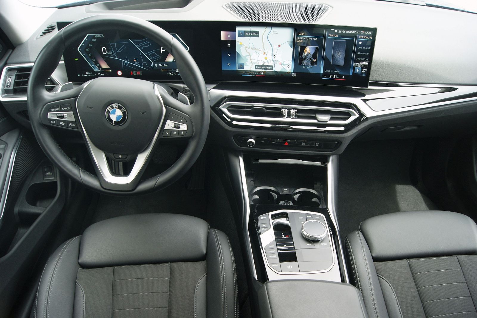 BMW 320i TOUR SPORT - Samsaru's Car Outlet