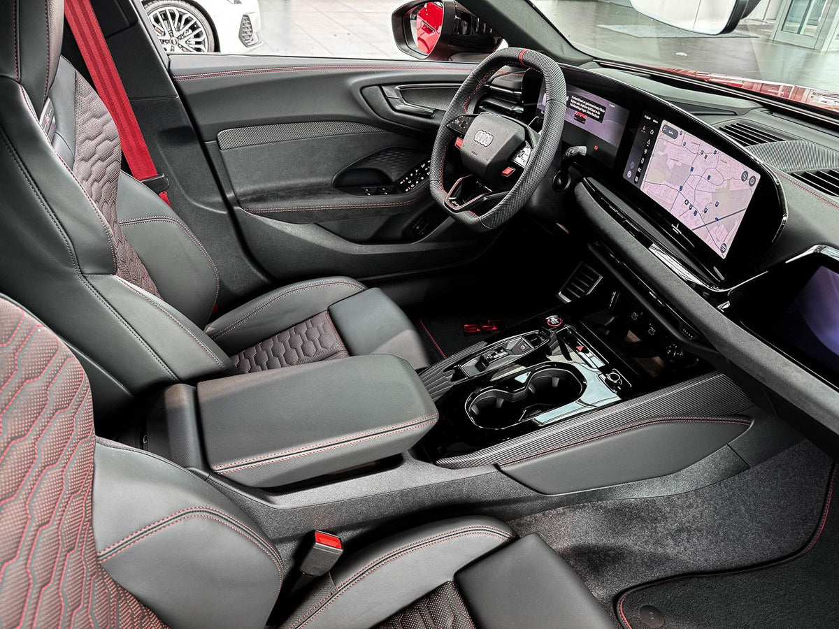 Audi RS5 Sedan