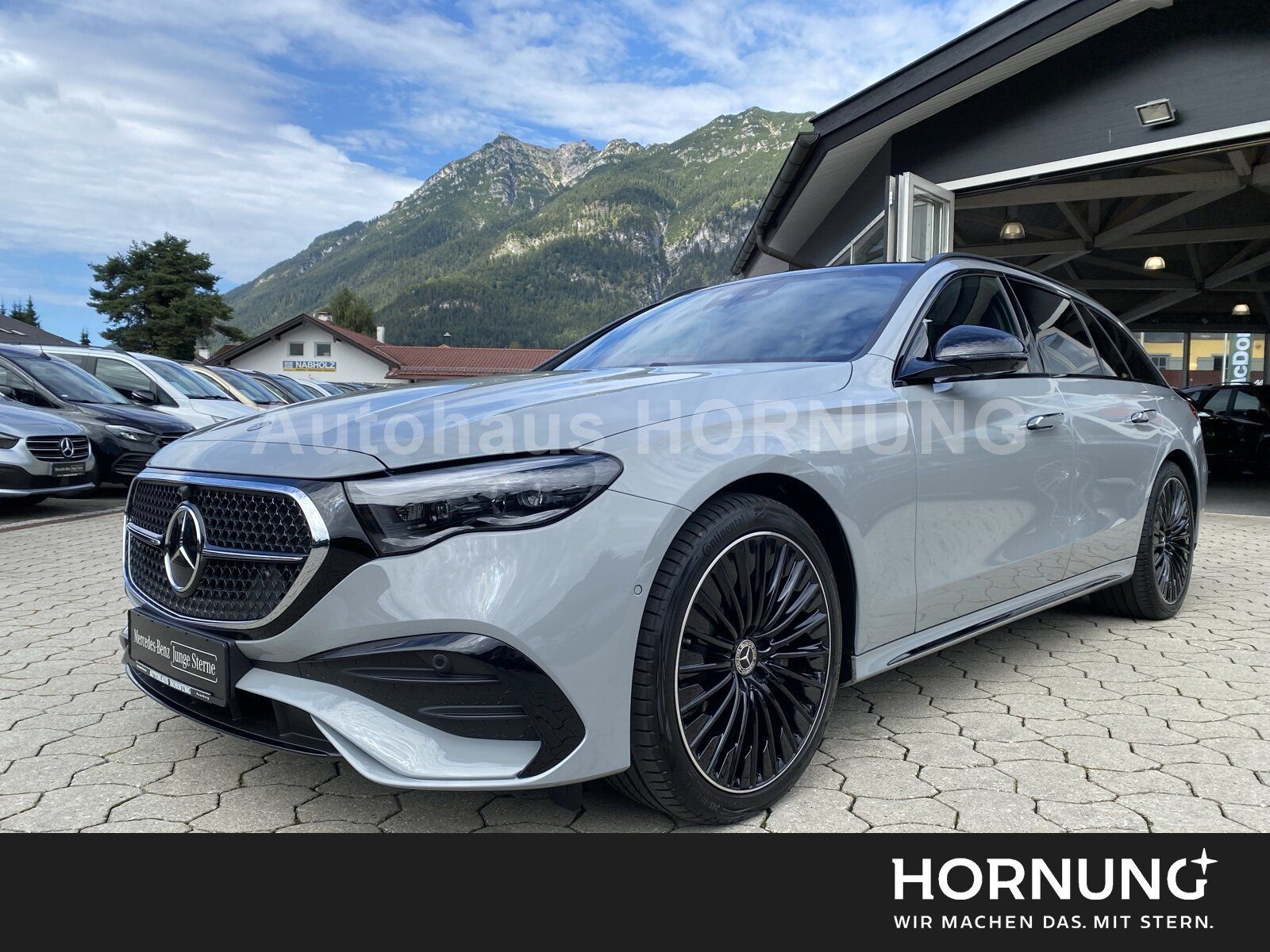 Mercedes-Benz E 450d 4M AMG AIR DIGI HUD AHK NIGHT 360° PANOSD