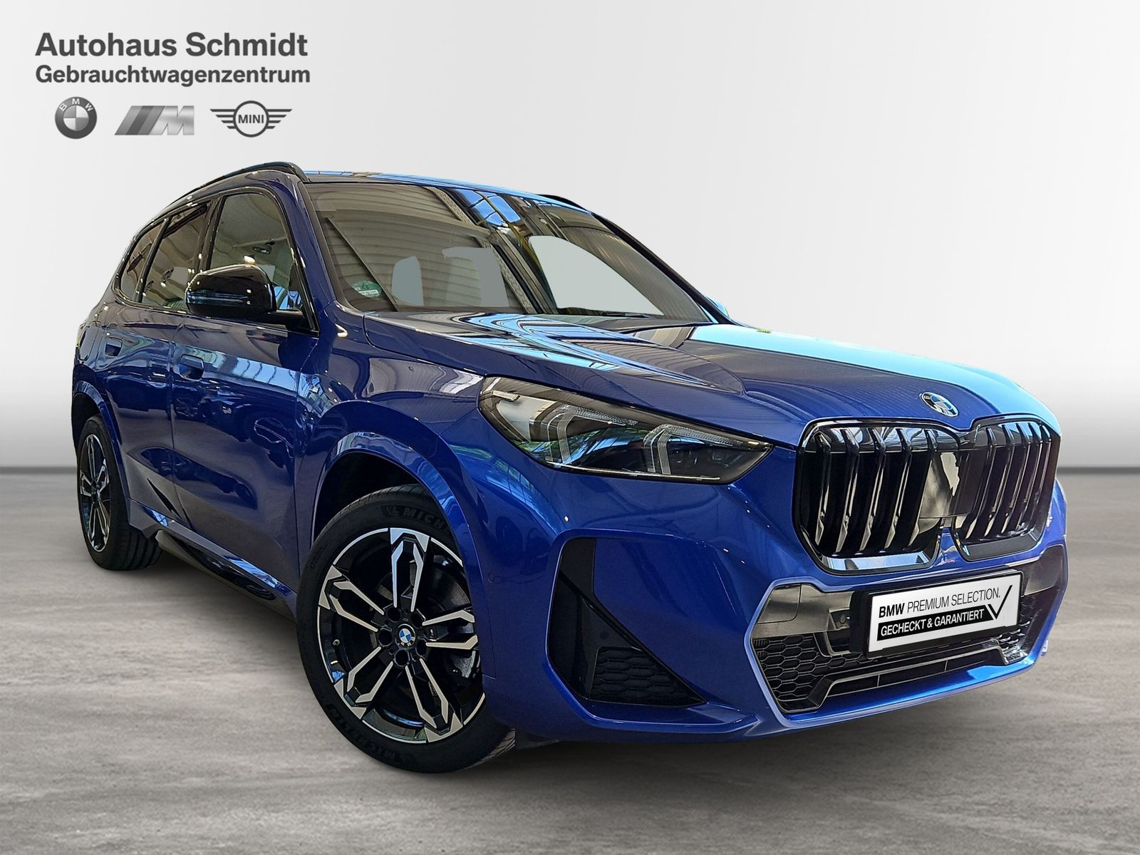 BMW X1 xDrive23i M Sportpaket - Samsaru's Car Outlet