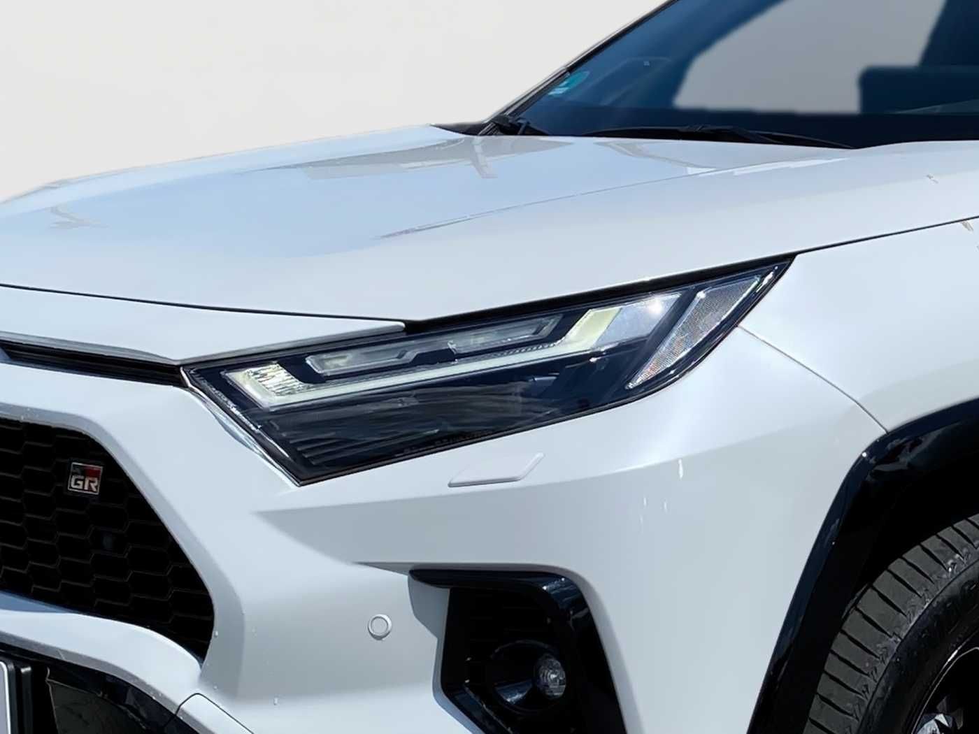 Toyota RAV4 Plug-in-Hybrid 4x4 GR Sport - Samsaru's Car Outlet