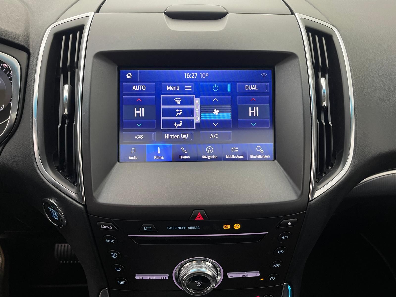 Ford Edge Titanium 4x2 *KAM*AHK*MATRIX*PANO*ACC*B&O*