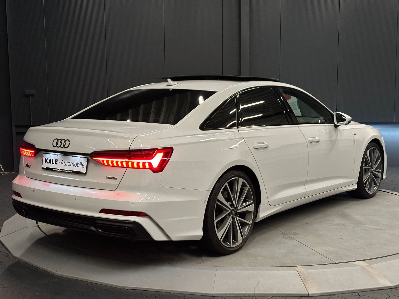 Audi A6 Lim. 45 TFSI quattro Sport/S-Line*21Zoll*PANO