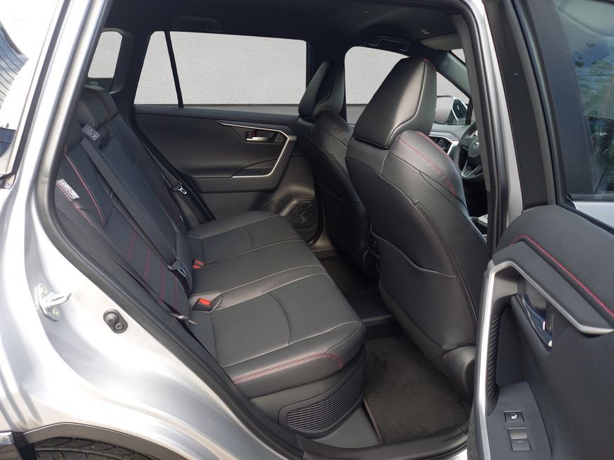 Toyota RAV 4 Plug-in-Hybrid Style 360° Sitzbelüftung