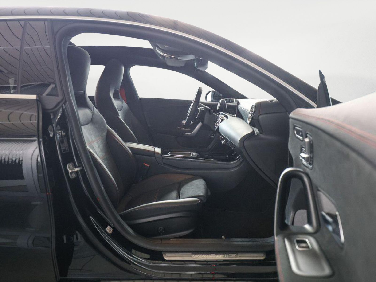 Mercedes-Benz CLA 35 AMG SB 4M Advanced Plus - Samsaru's Car Outlet