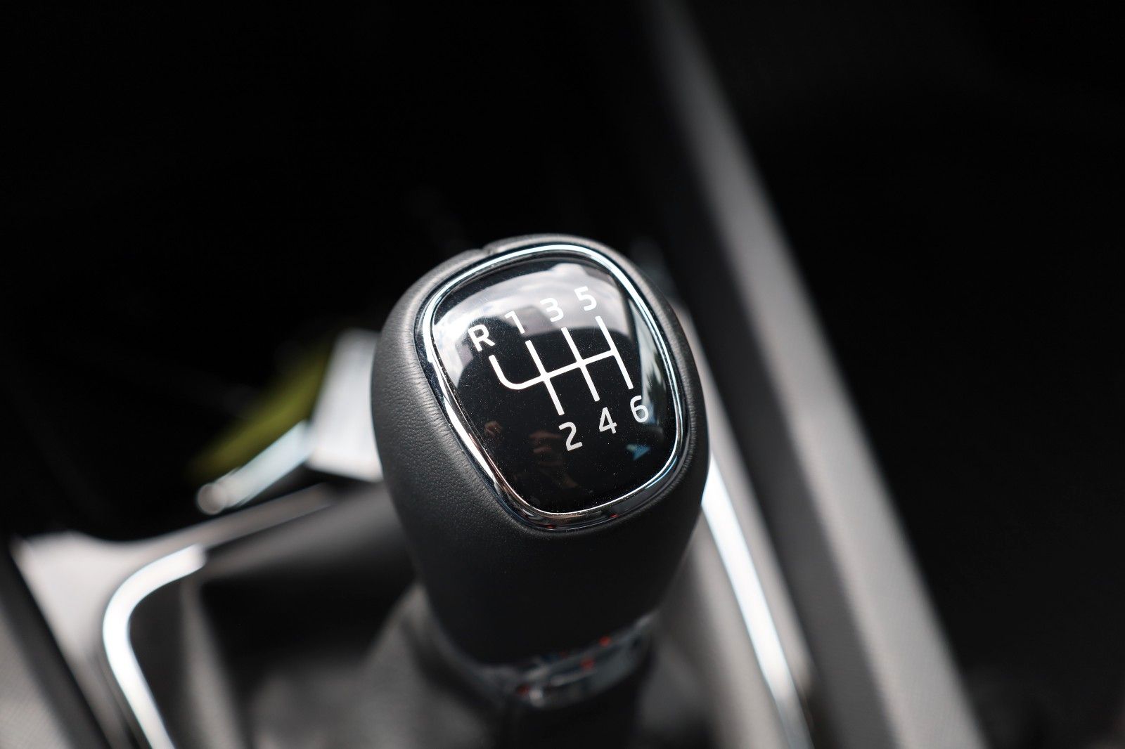 Skoda Octavia Combi Style - Samsaru's Car Outlet