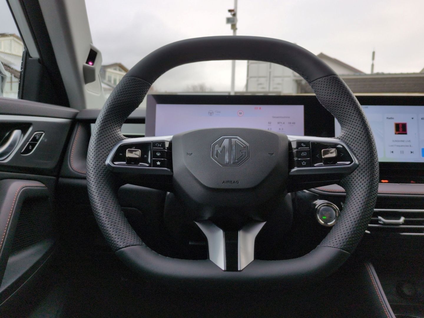 MG HS PHEV LUXURY *Sofort Verfügbar* Finanzierung!!