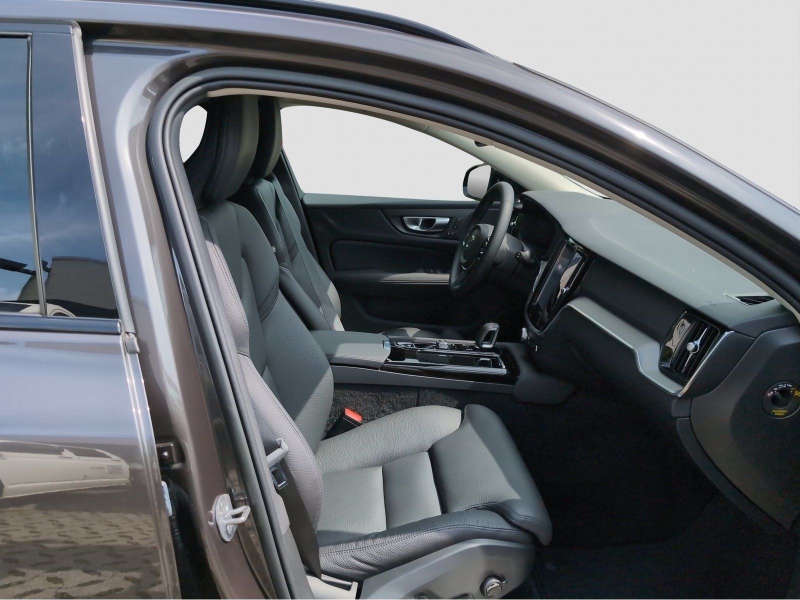 Volvo V60+T6+Recharge+AWD+GT+Lenkradhzg+AHKsemi+R-Kam+