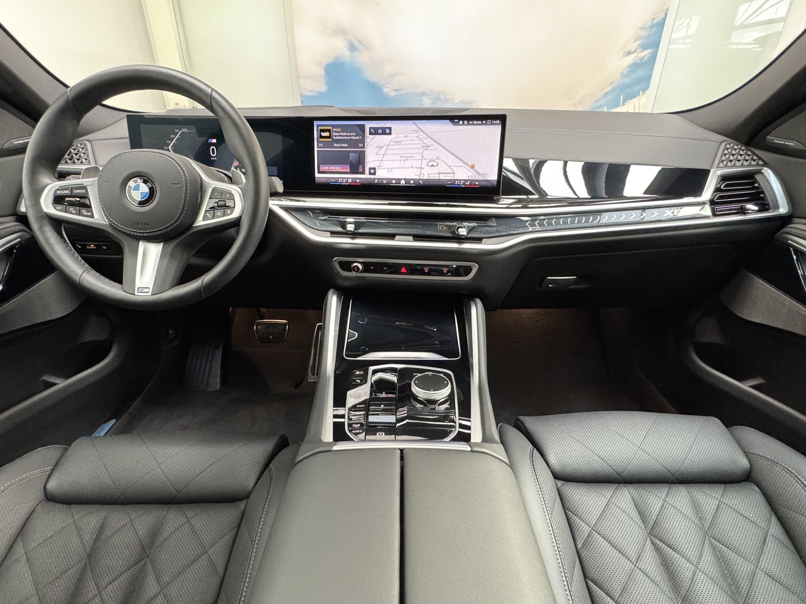 BMW X6 xDrive30d M Sport Pro 22Zoll AHK Pano ACC