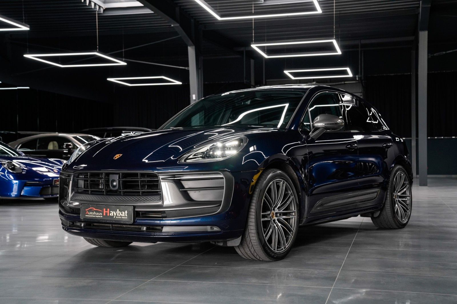 Porsche Macan T - Samsaru's Car Outlet