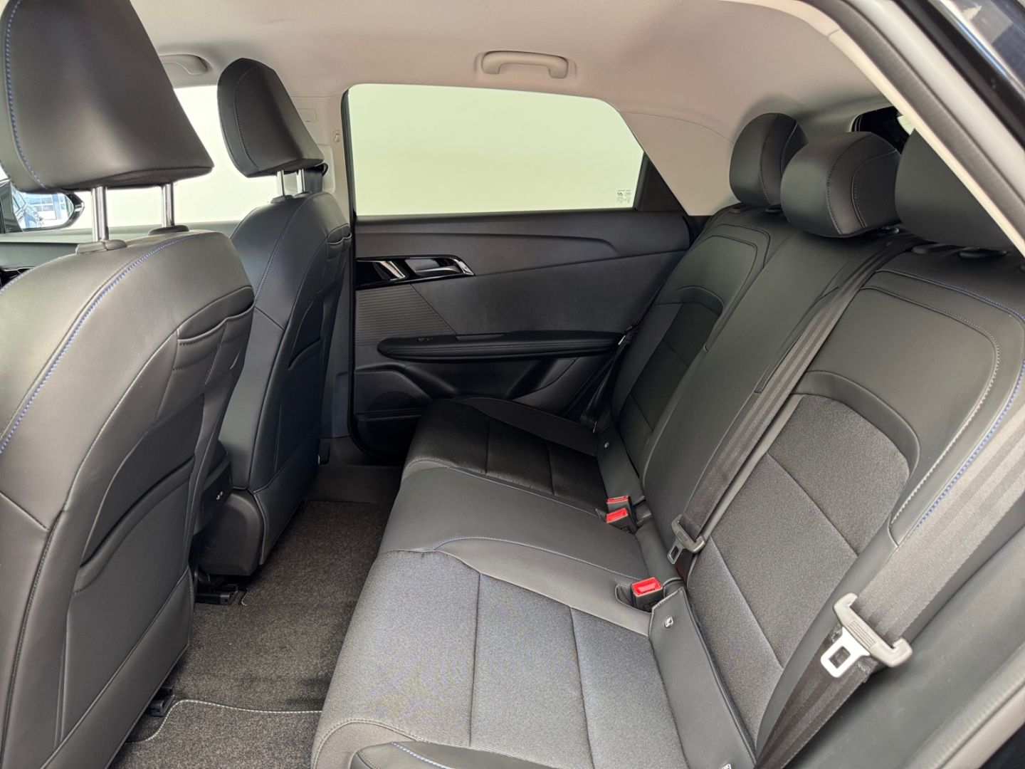 MG4 Luxury 360grad Kamera SHZ Lenkradheizung Nav