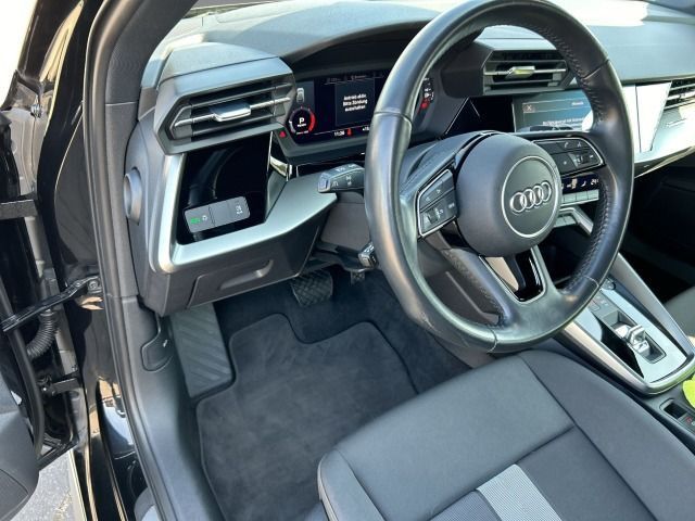 Audi A3 Sportback 35 TDI S-LINE+S-TRONIC+LED+NAVI+ACC