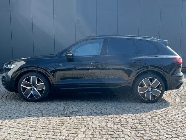 Volkswagen Touareg 3.0 TDI R-Line Final AHK 21Z Pano Stand