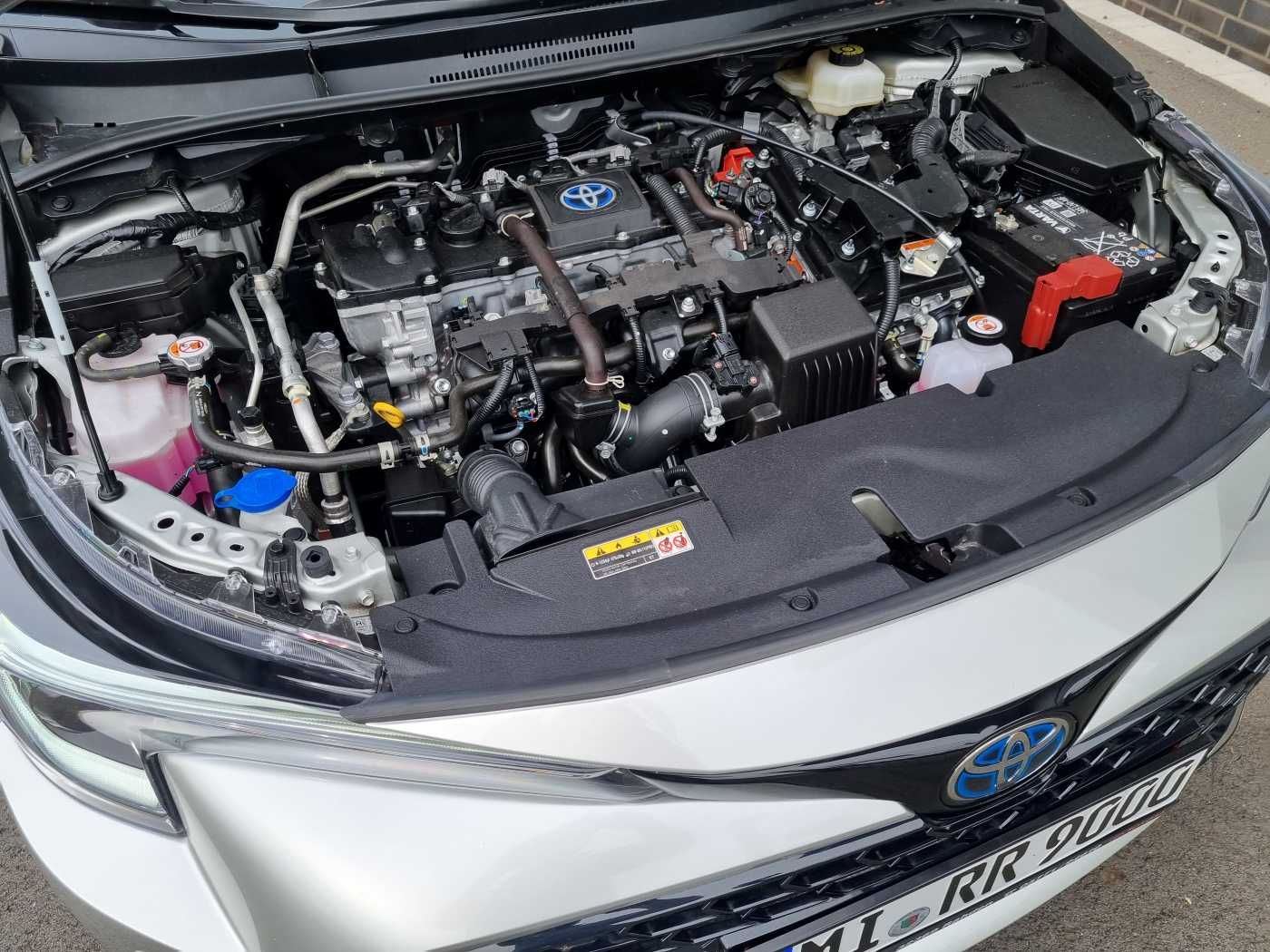 Toyota Corolla Hybrid - Samsaru's Car Outlet