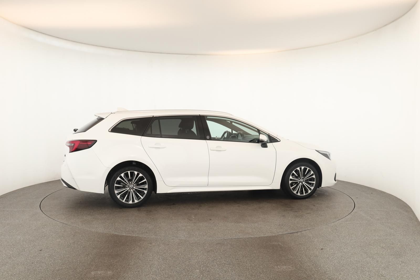Toyota Corolla Touring Sports 1.8 CVT Team D Navi Kam