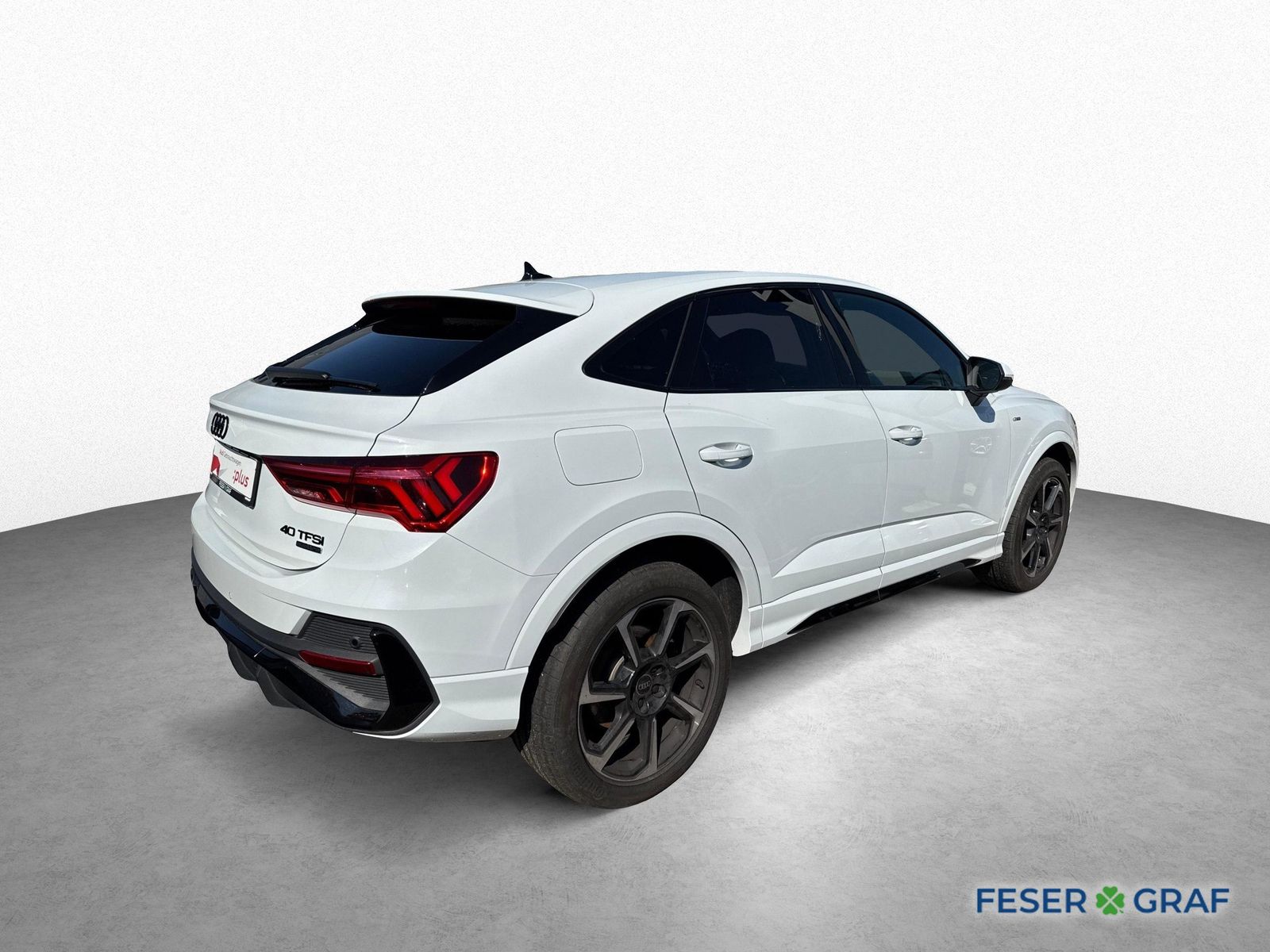 Audi Q3 Sportback 40 TFSI quattro S line - Samsaru's Car Outlet