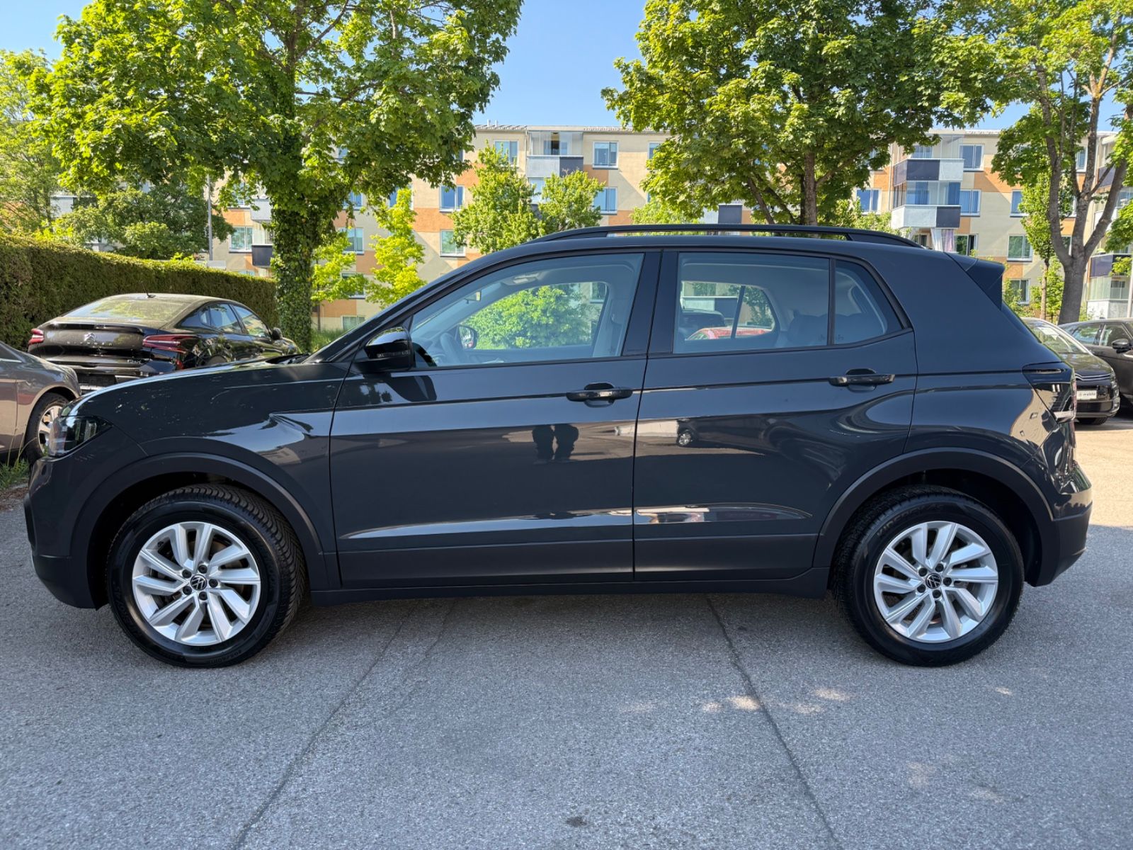 Volkswagen T-Cross Life 1.0 TSI - Samsaru's Car Outlet