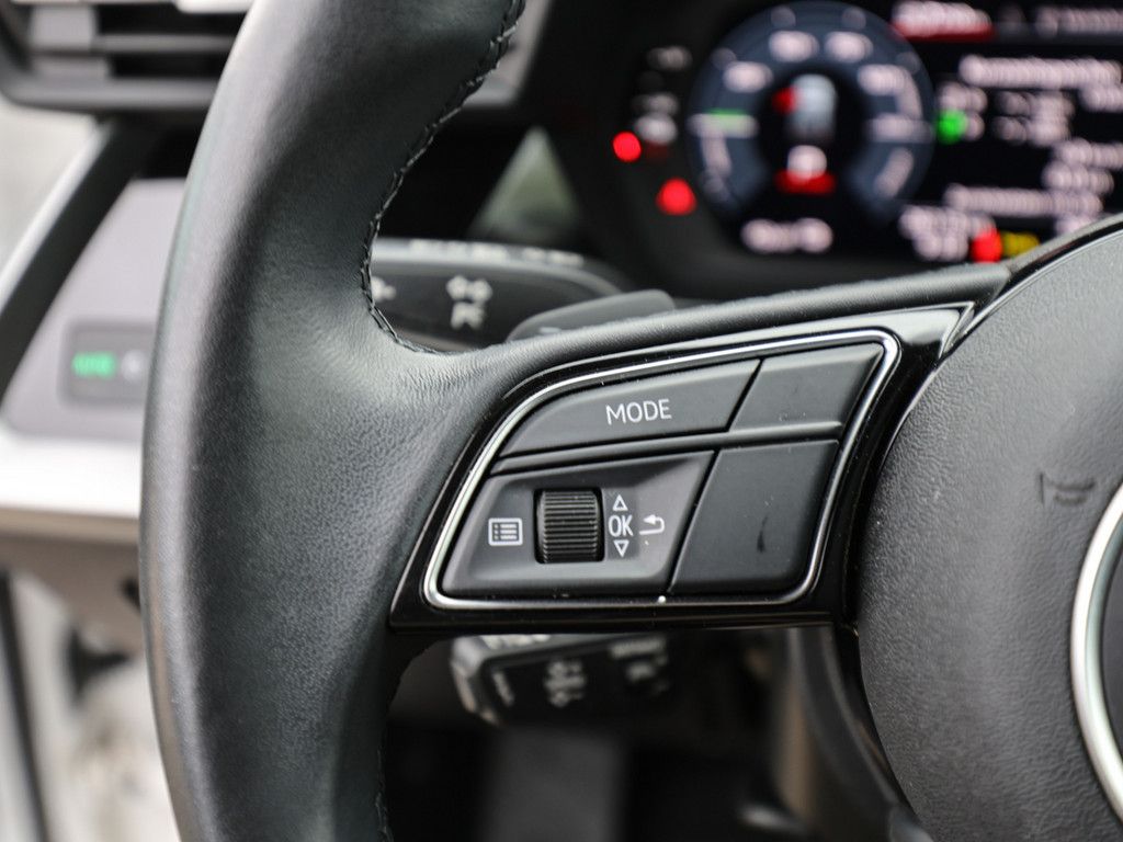 Audi A3 Sportback S line 45 TFSI e S tronic LED SHZ