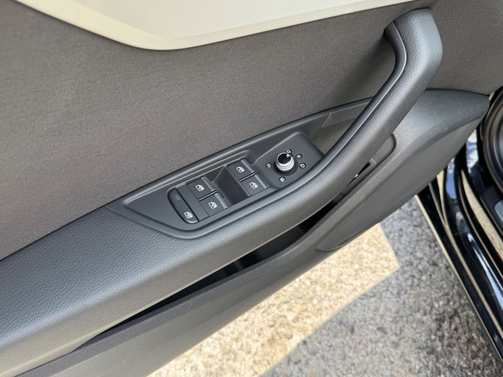 Audi A4 Avant 35 TDI S-Tronic - Samsaru's Car Outlet