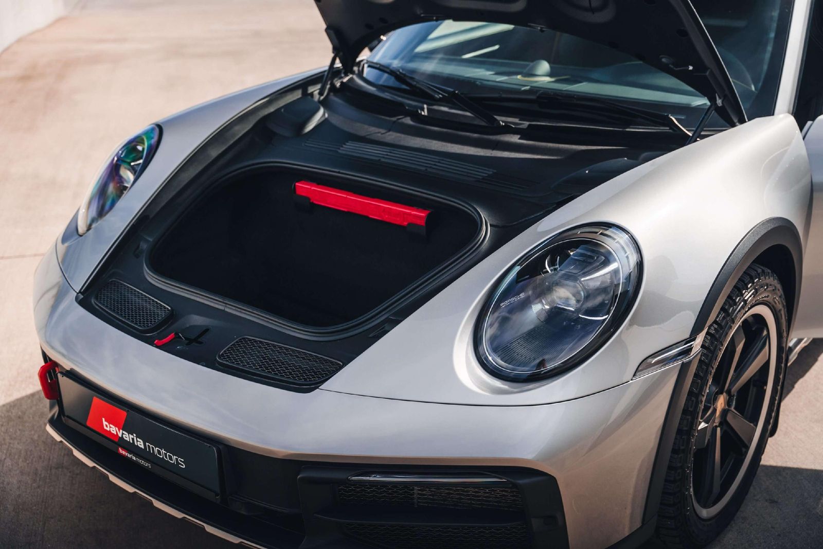 Porsche 992 Dakar / GT-Silver / Carbon / VAT