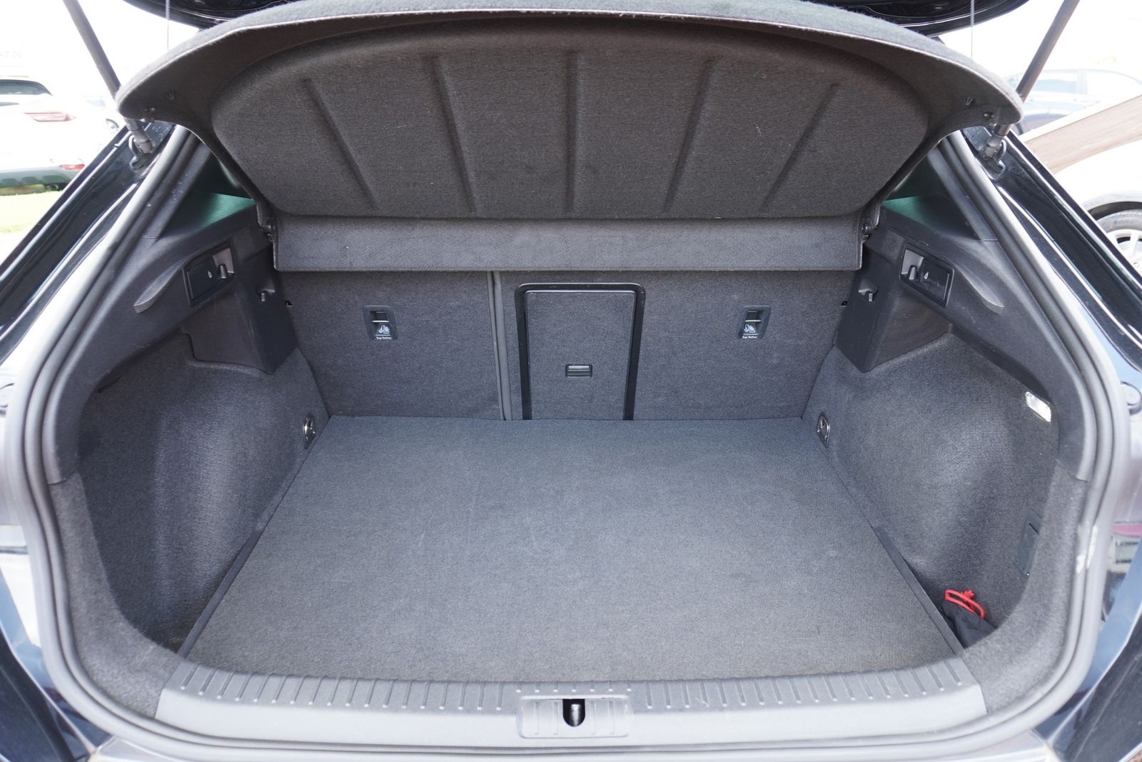 Cupra Formentor 1.4 e-HYBRID DSG - Samsaru's Car Outlet