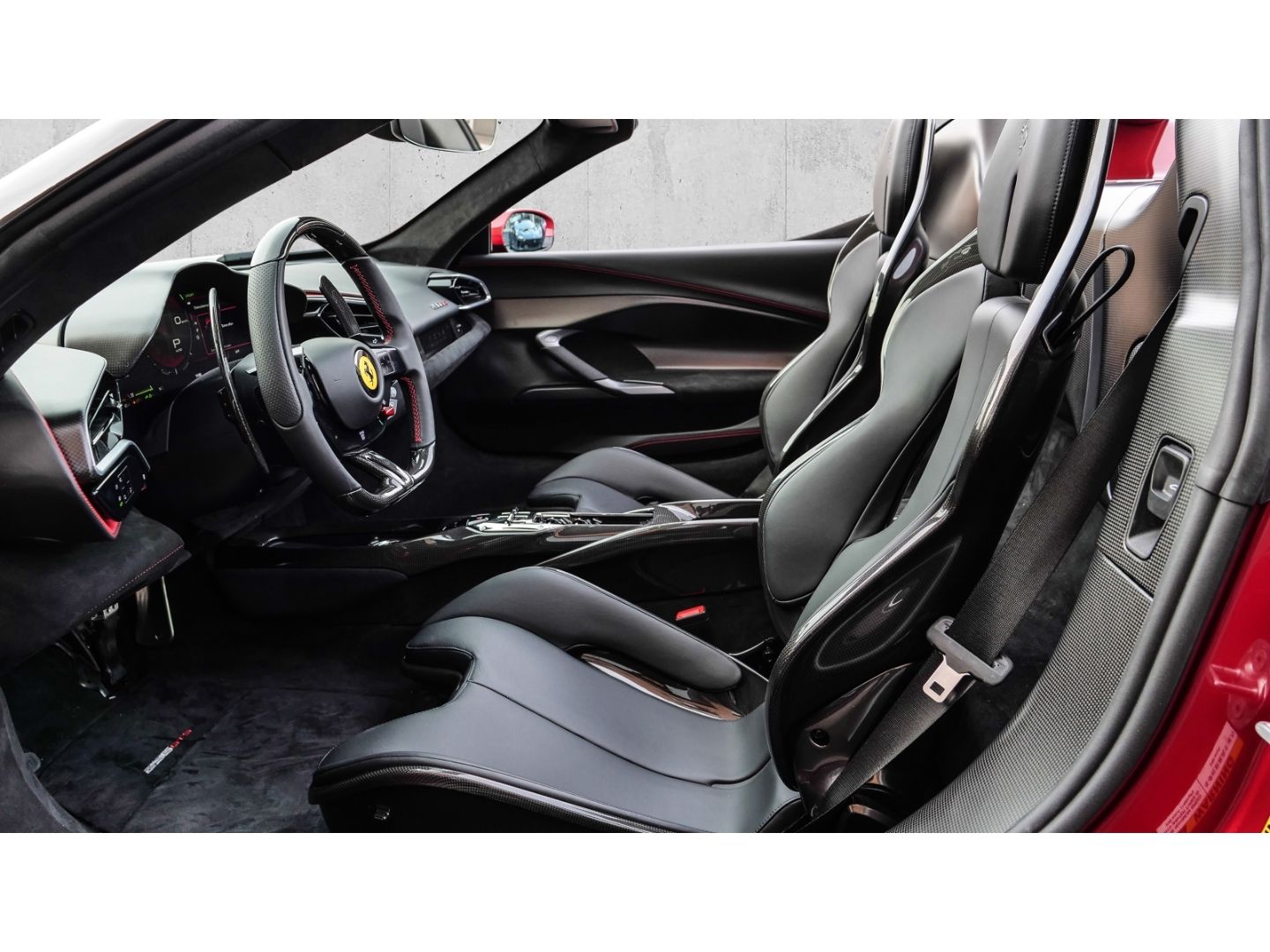 Ferrari 296 GTS - Samsaru's Car Outlet