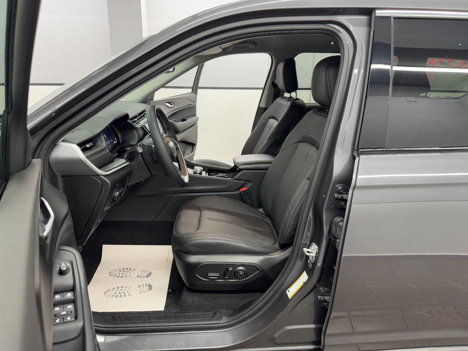 Jeep Grand Cherokee L Laredo 4x4/Unfallfrei!/Akh-3,1T