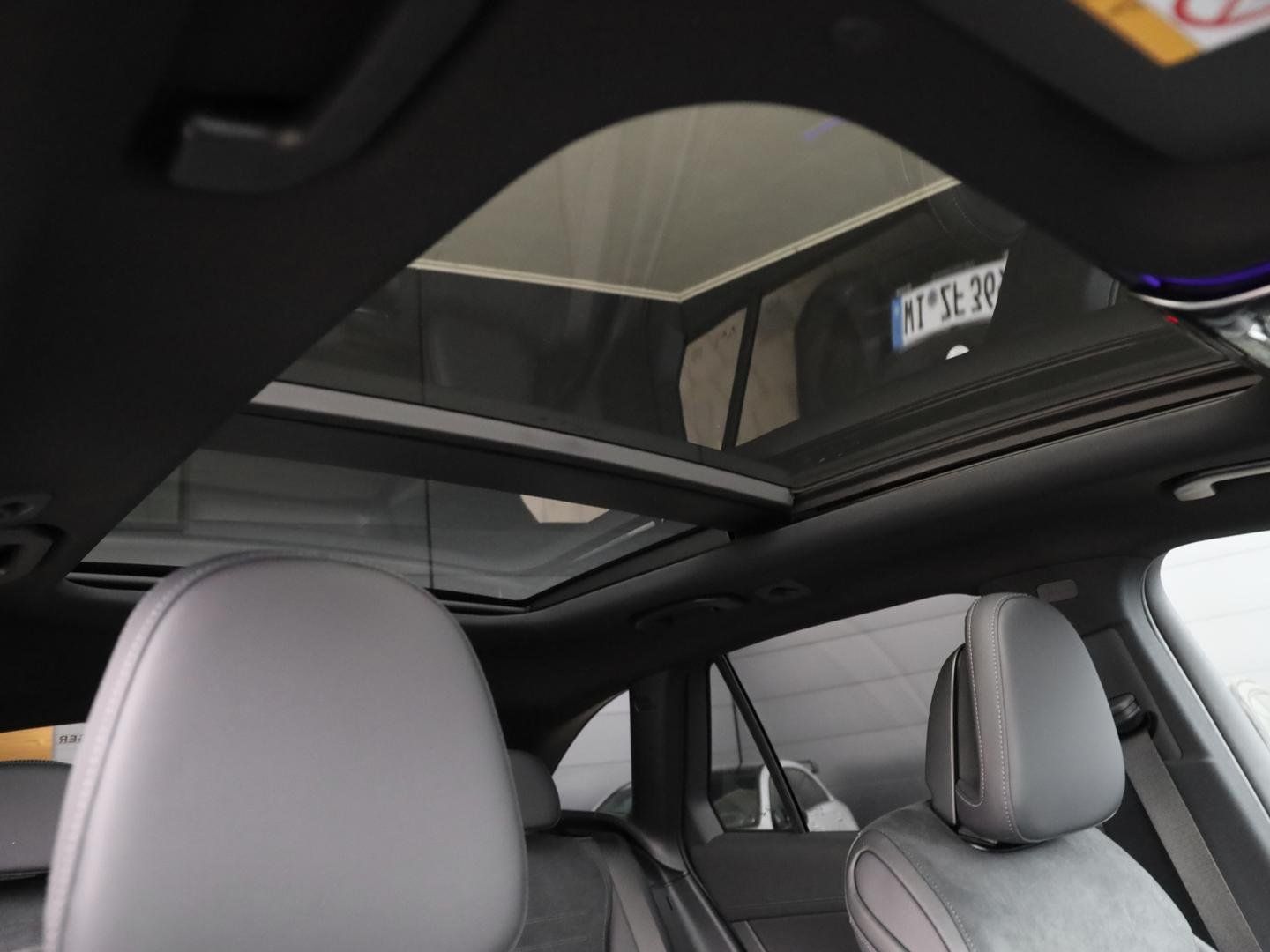 Mercedes-Benz GLC 450 d 4M Digital-Light Distronic Pano AHK