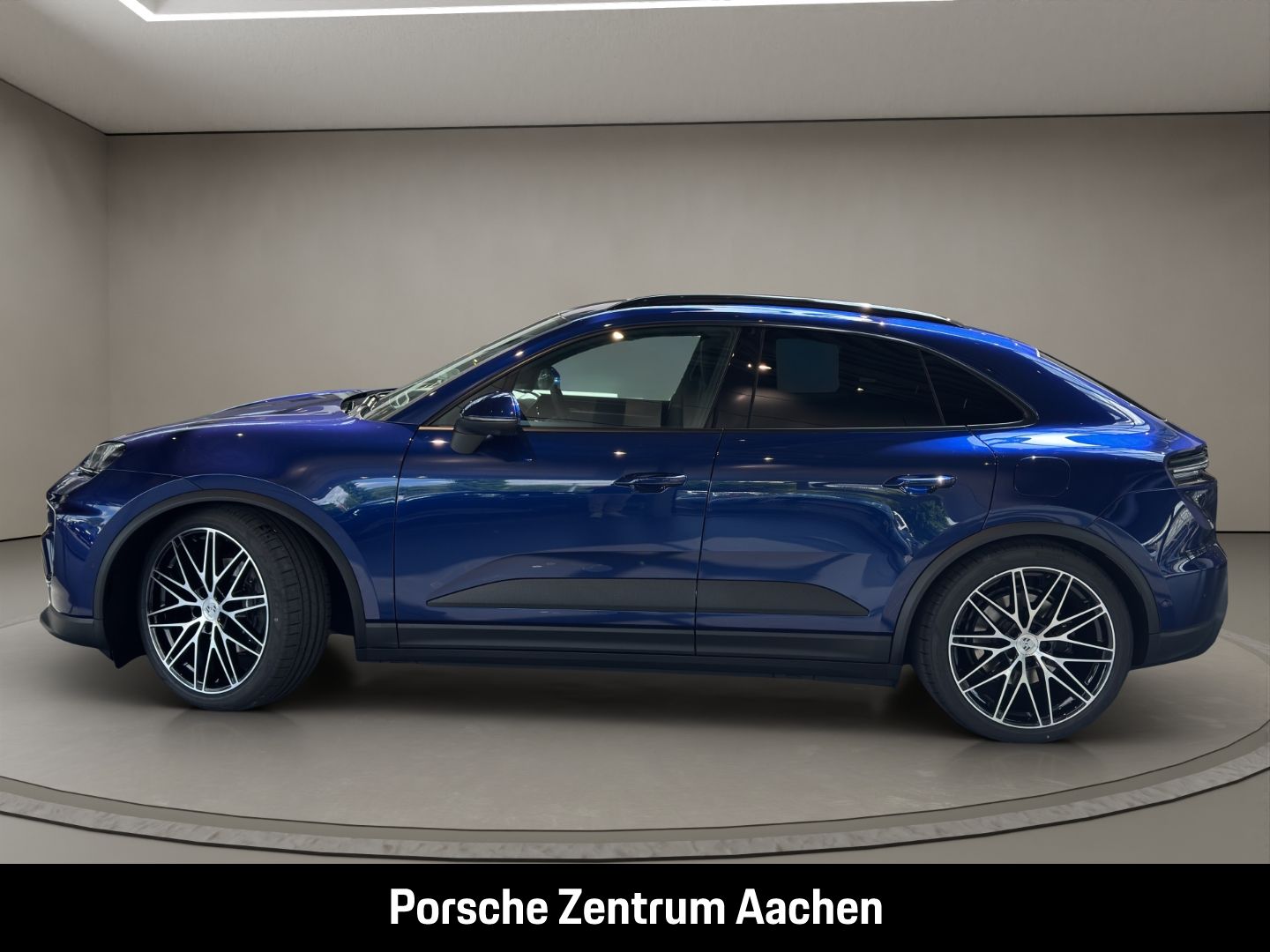 Porsche Macan 4 BOSE Panorama Rückfahrkamera Luftfederun