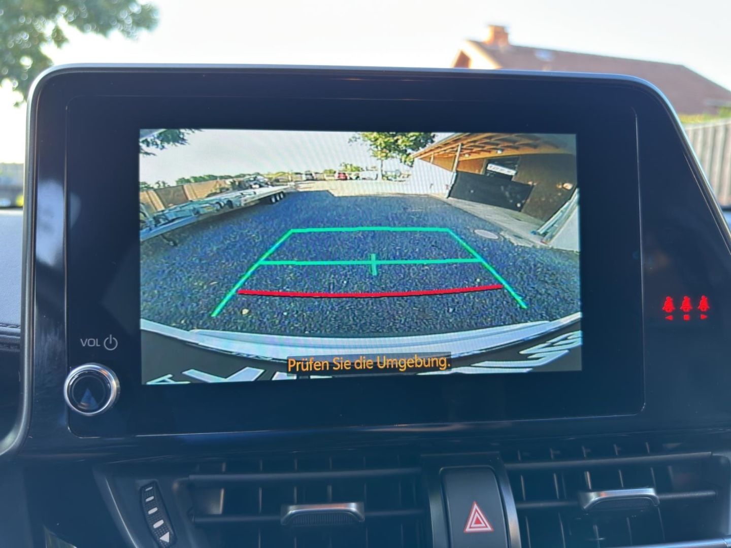 Toyota C-HR Hybrid - Samsaru's Car Outlet