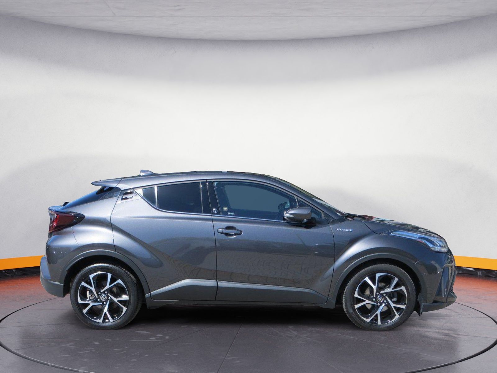 Toyota C-HR 2.0 Hybrid - Samsaru's Car Outlet
