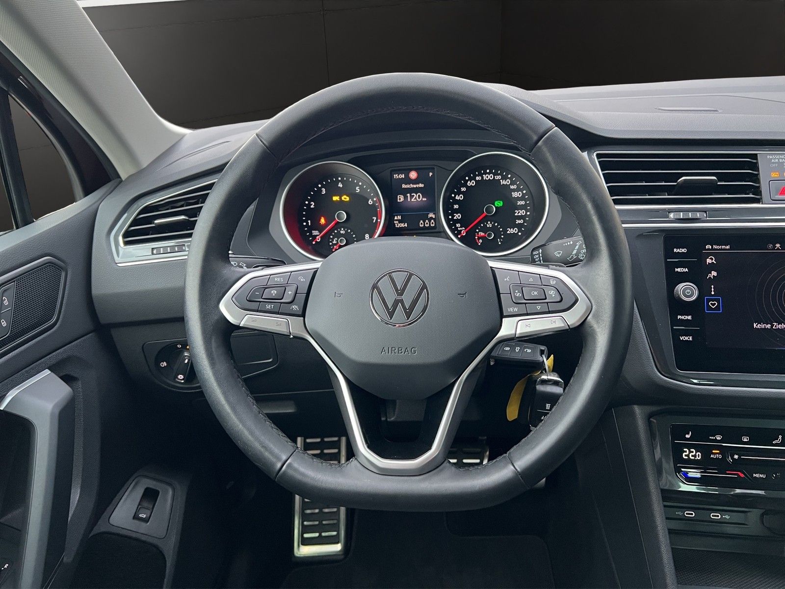 Volkswagen Tiguan 1.5 TSI MOVE DSG - Samsaru's Car Outlet