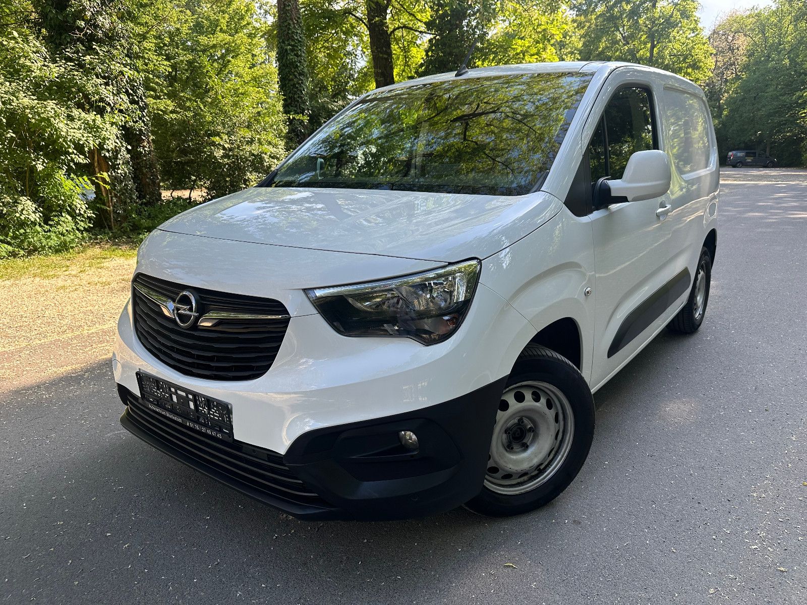 Opel Combo E Cargo Edition - Samsaru's Car Outlet