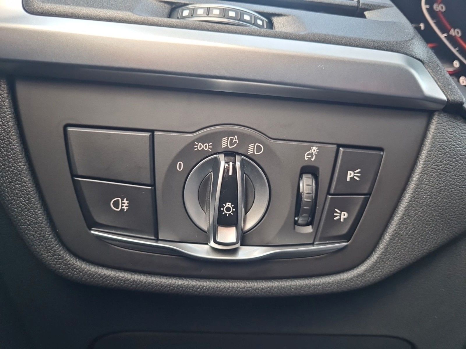 BMW X3 xDrive 20d Laser - Samsaru's Car Outlet