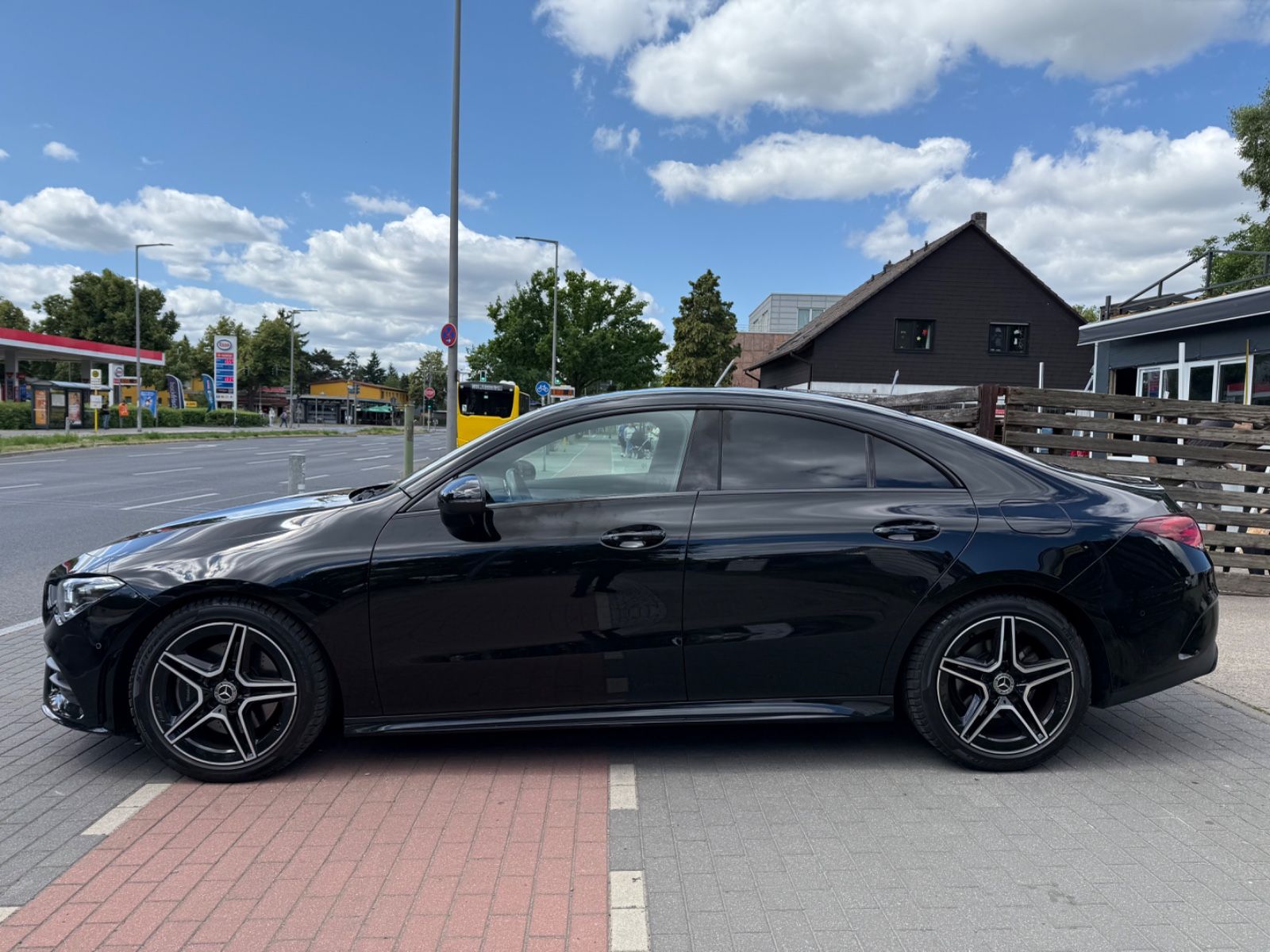 Mercedes-Benz CLA 200 AMG - Samsaru's Car Outlet