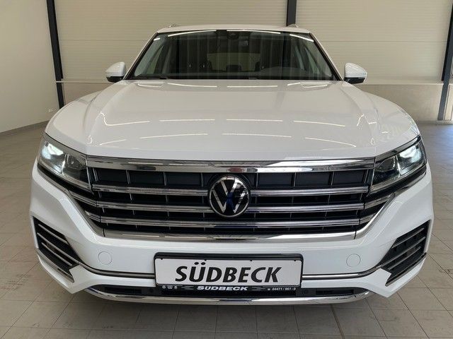 Volkswagen TOUAREG 3.0 V6 TDI Elegance 4Motion - Samsaru's Car Outlet