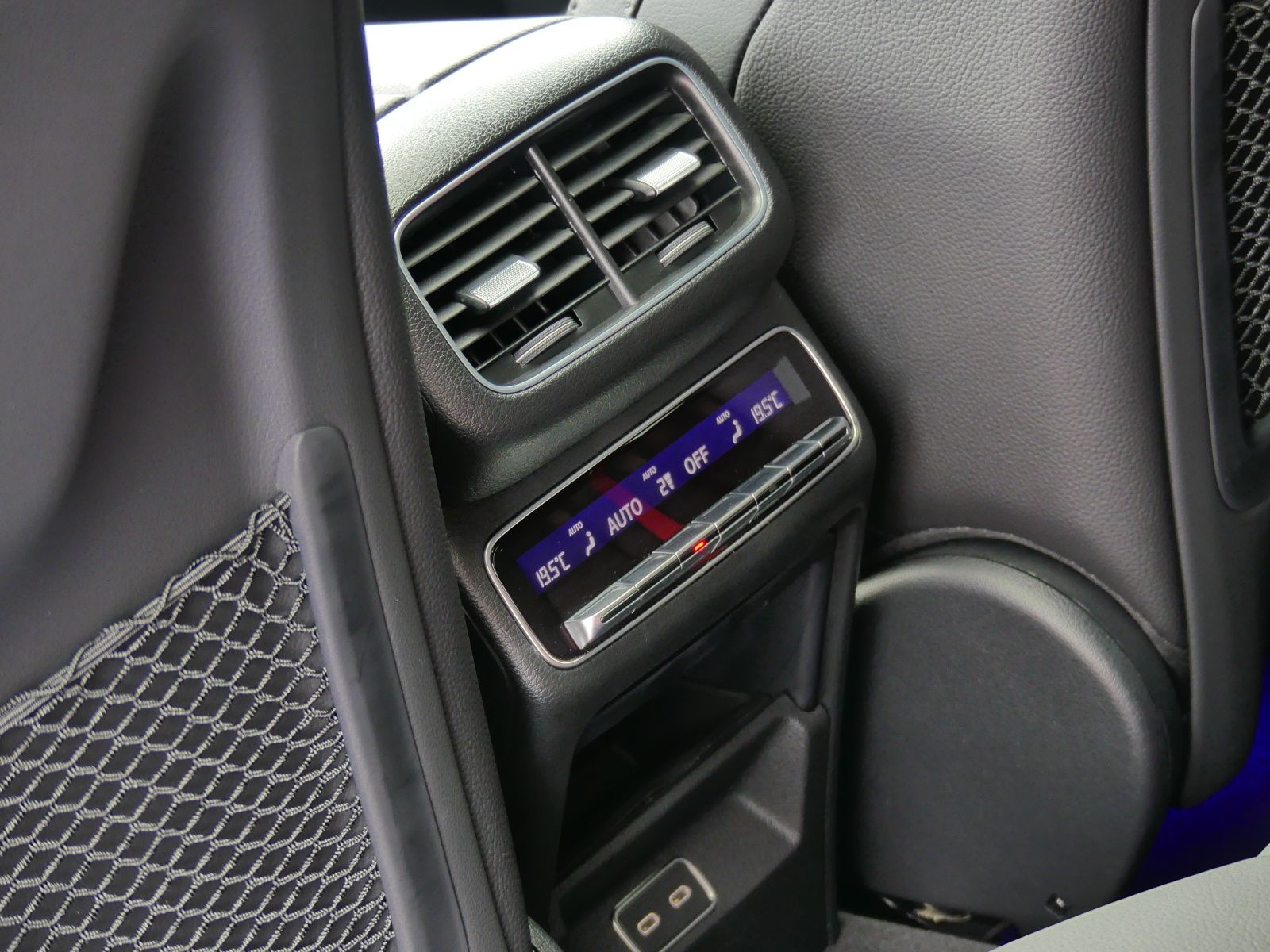 Mercedes-Benz GLE 450d 4M Coupé StdHzg+Panorama+AHK+AirBalance