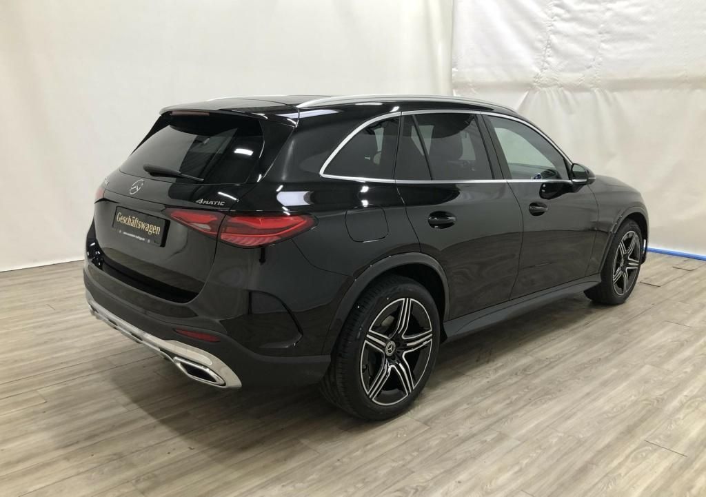 Mercedes-Benz GLC 300 d 4MATIC AMG+ILS+MBUX+AHK+Pano+SHD+Wide