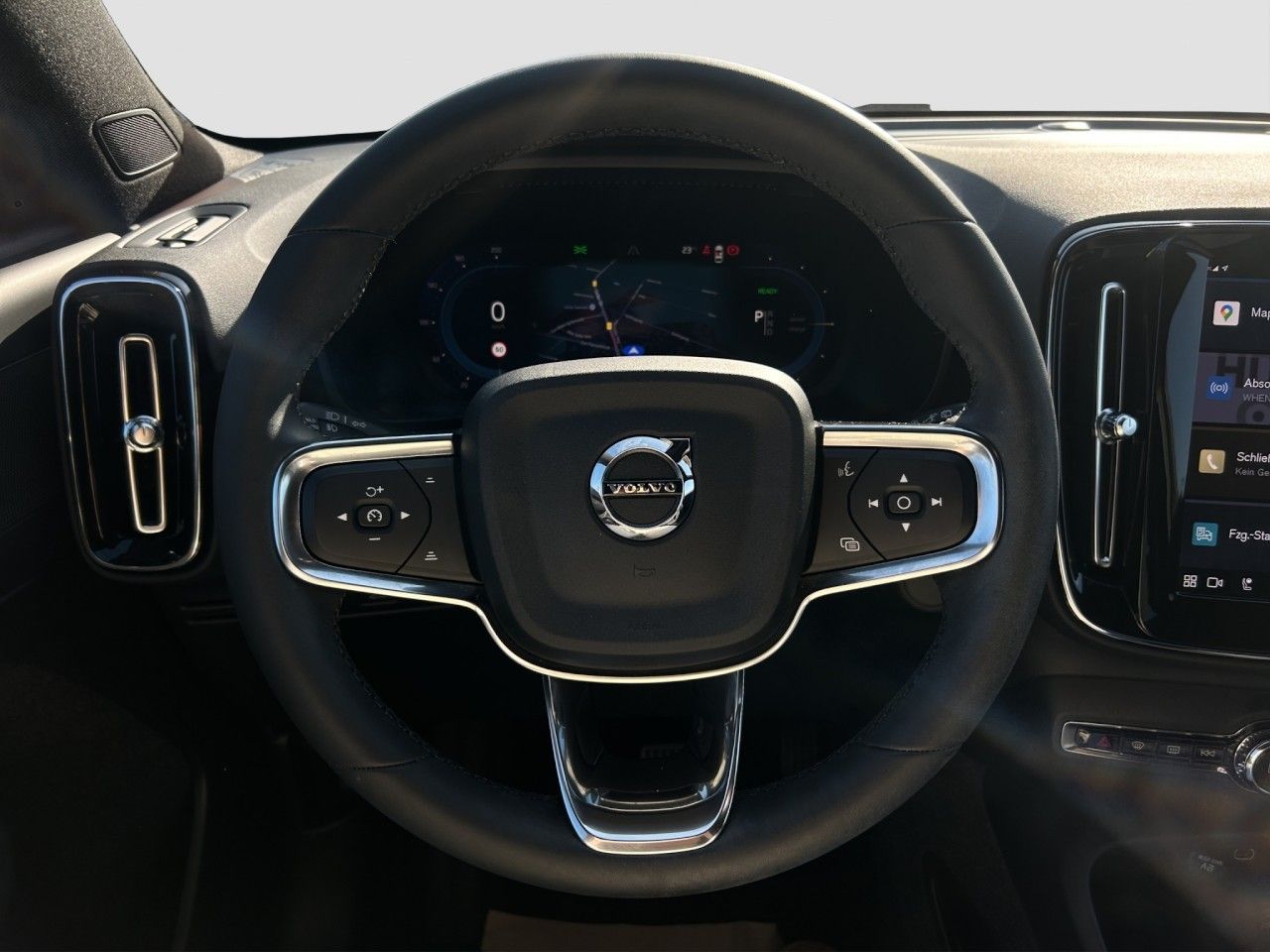 Volvo XC40 Core Pure Electric - Samsaru's Car Outlet