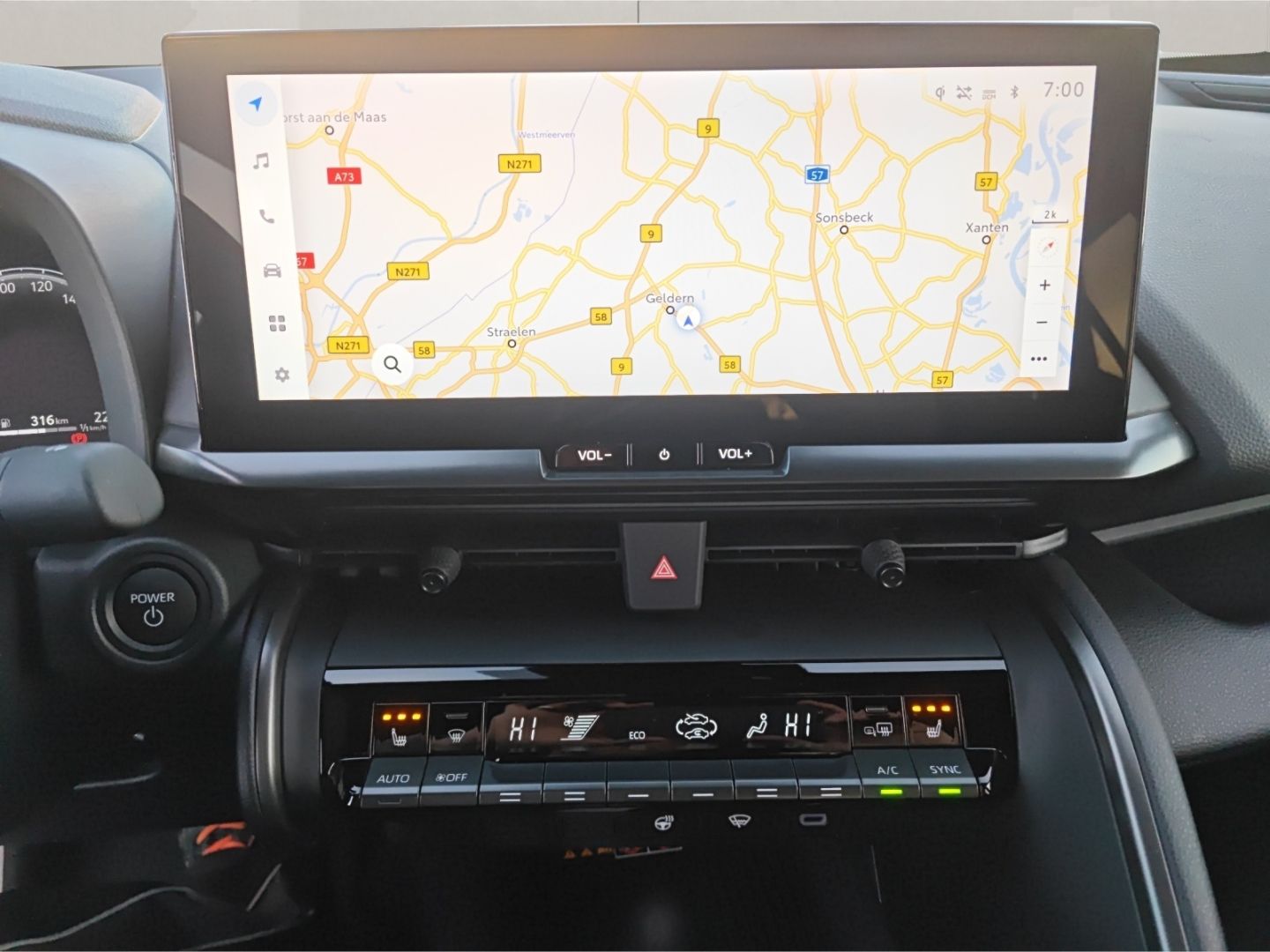 Toyota C-HR Hybrid  Team Deutschland+TEC-P+ACAA  !!