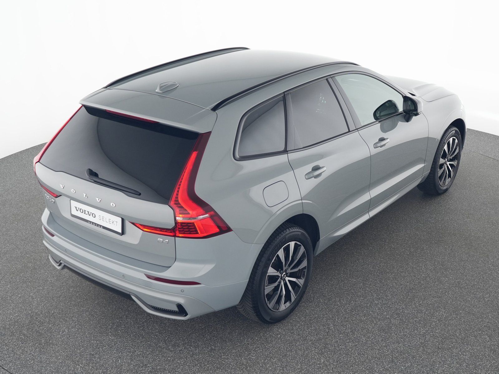 Volvo XC60 B4 Diesel Geartronic Plus Dark