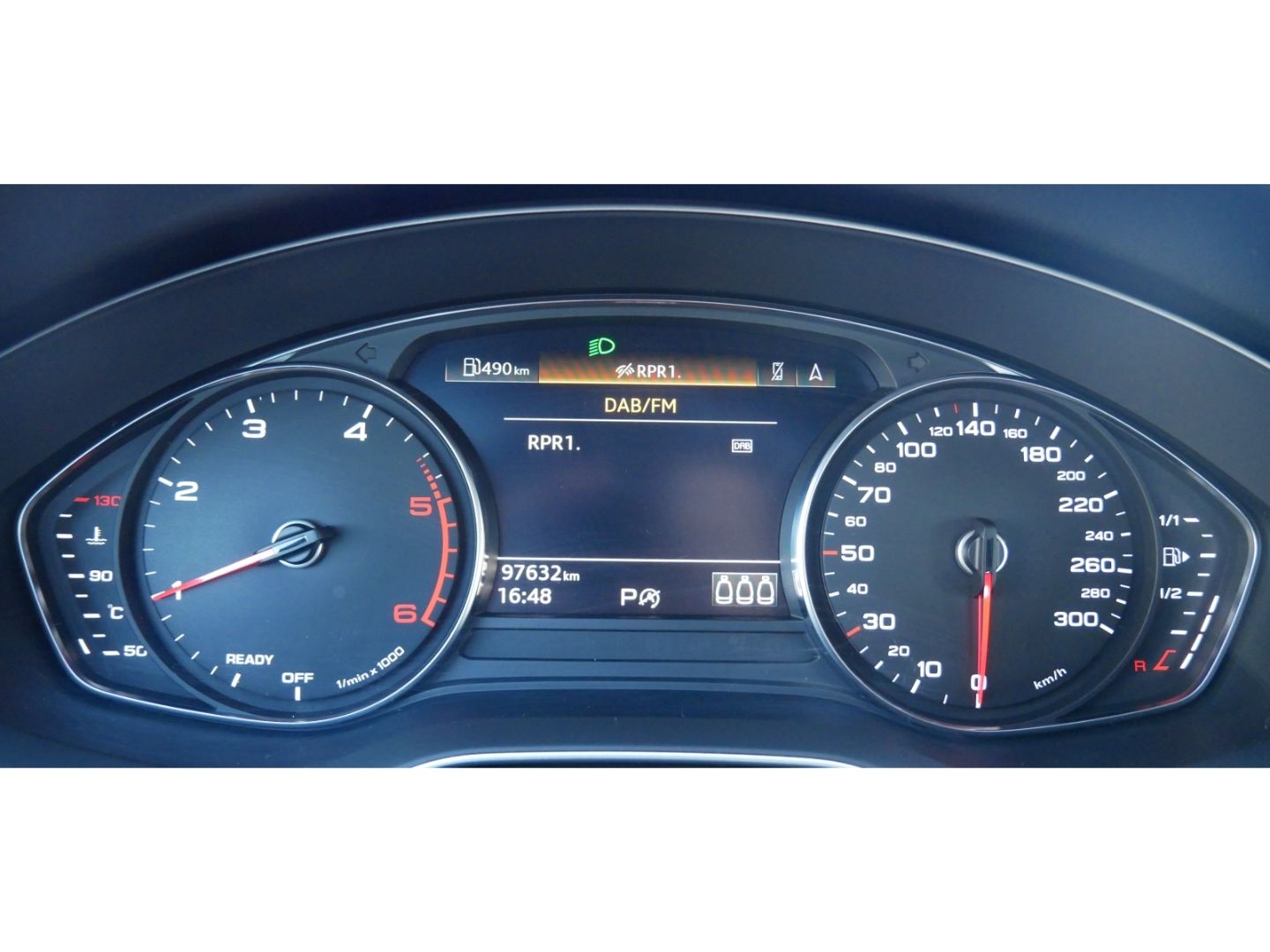 Audi A4 Av 30 TDI advanced - Samsaru's Car Outlet